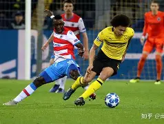 包含转折点！莱比锡造点机会；法国杯清晨攻防权衡；赛场秩序良好；医务组通报恢复的词条-问鼎棋牌